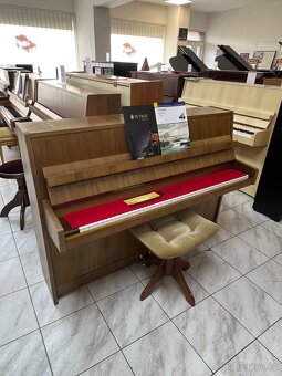 Petrof harmonie 105 se zárukou 2 roky, včetně prvního servis - 4