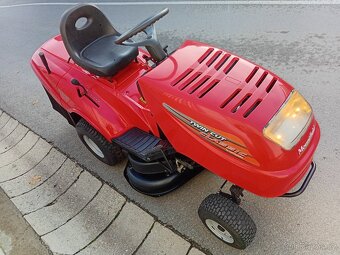 Prodám zahradní traktor Twin-Cut 14.5Hp - 4
