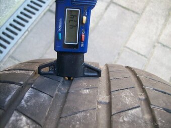 2x pneu Superb 3 Passat B8 235.45.18 94W - 4