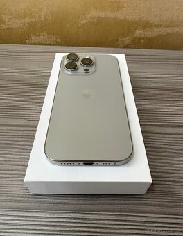 Apple iPhone 16 Pro 256GB Natural, Zánovní - 4