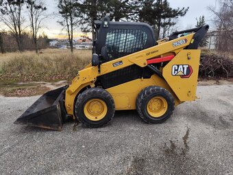 Nakladač CAT 262D3, posledný model. Plná výbava. ŠPZ. - 4