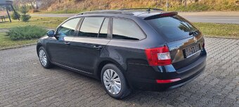 Škoda OctaviaIII com.2.0TDi 110kw 4x4 mod.2016 servis Škoda - 4