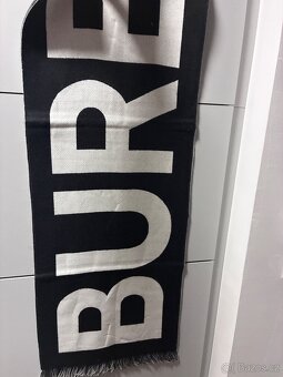 Šála Burberry - 4