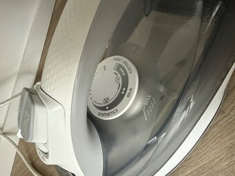 Žehlička Philips 5000 series - 4