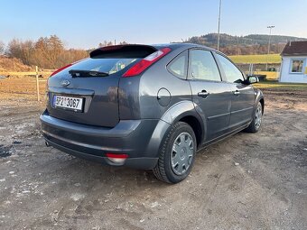 Ford Focus 1.6 benzín 2008 74kW - 4