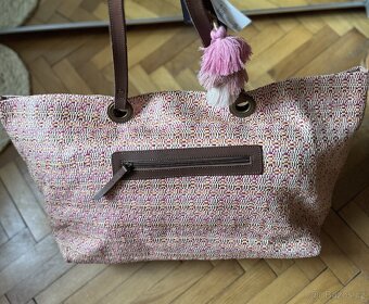 Velká dámská kabelka - 4