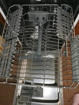 myčka 45cm  voně stojící - 4