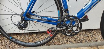 Karbonové silniční kolo - 4