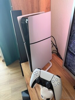 Playstation 5 slim 1TB - 4