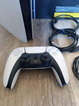 PS5 pro, pěkný stav + záruka - 4