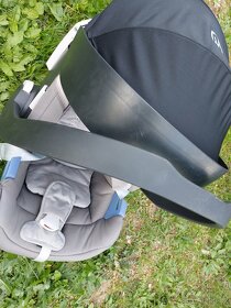 Cybex Aton 5 včetně isofix základny - 4