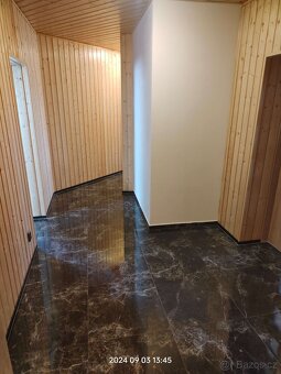 Pronájem bytu v klidném prostředí s možností pronájmu celého - 4