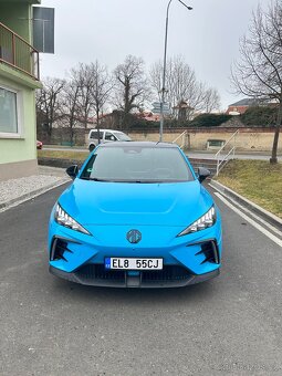 MG4 exclusive 64kwh top stav, nejvyssi vybava - 4
