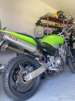 Honda Hornet 900 F2 - 4