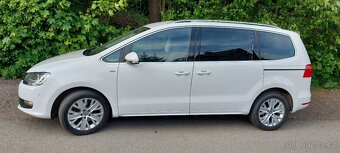 Volkswagen Sharan 2,0 TDi, r.v. 2013 - CAMP VESTAVBA GARÁŽ - 4
