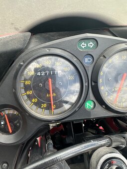 Silniční motorka Honda Cbr 125 r - 4