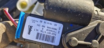 Vetrak topeni klapky regulator skoda octavia 3 - 4