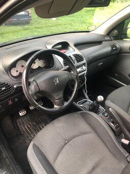 Peugeot 206 - 4