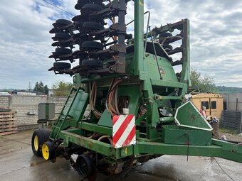 Sieci Stroj John Deere 750A - 4