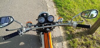 Suzuki RV 125, r.v. 1978 - 4