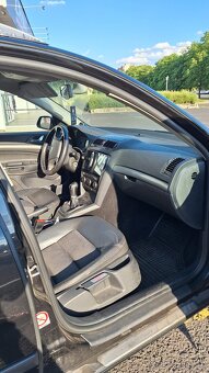 Škoda octavia 2 2.0tdi - 4