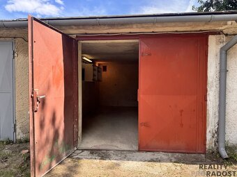 Prodej garáže 19 m² s elektřinou – Hodonín, ul. Dolní (lokal - 4