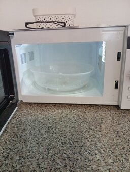 Prodám  novou mikrovlnku Sencor 7 měsíců stará  nová nová - 4