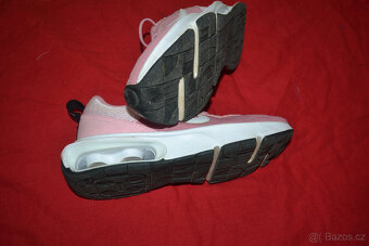 sportovní boty Nike dívčí 35,chlapecké 38 - 4