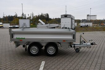 Třístranný sklápěcí přívěs do 2700 kg 2,6m ELEKTOHYDRAULIKA - 4