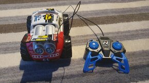 RC Auto VaporizR 2 jezdí na suchu, na vodě i po sněhu - 4