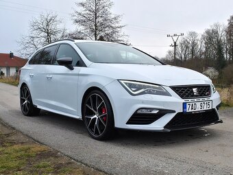 Leon Cupra ST 300 4Drive Carbon Edition - 4