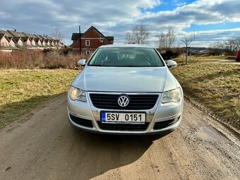 VW Passat 2.0 FSI 110 kW – STK do 4/2027 - 4