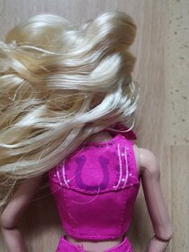 Barbie The Movie Margot Robbie ve westernovém filmovém overa - 4