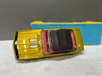 Corgi Toys Camaro - 4