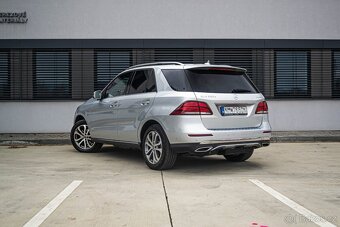 Mercedes-Benz GLE Trieda 350d 4matic - 4