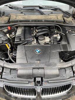 bmw e90 318i - 4