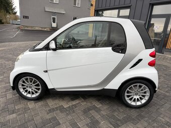 Smart fortwo 451 coupe mhd 1.0 JBL muzika - 4