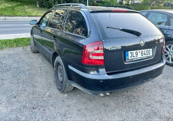 Škoda Octavia - 4