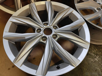 ALU disky 5x112 R18 originál VW Tiguan - 4