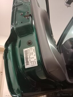 DODGE Durango 5.9 V8 12tis.najeto - 4