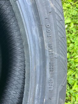 GoodYear Efficient Grip 2 SUV 215/60R17 - 4