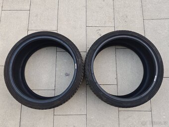 2x letní Pirelli 225/35 r19 - 4
