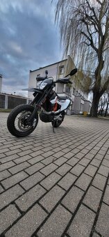 KTM 690 SMC R - 4