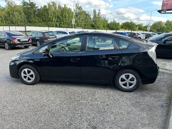 Toyota Prius 1.8 2013 hybrid - 4