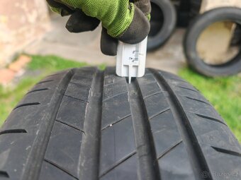 Letní pneu Bridgestone 225/55/18. - 4
