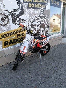 Pitbike Shark 125ccm 17x14 oranžová - 4