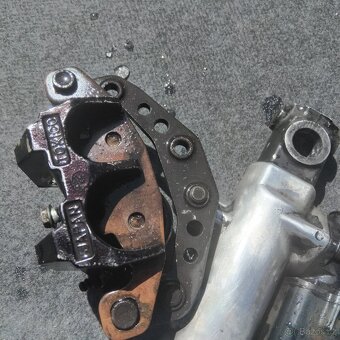 Vidlice Šavle přední tlumiče,brzdiče Kawasaki 750 - 4