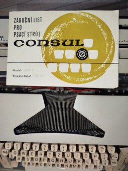 Psací stroj CONSUL - 4