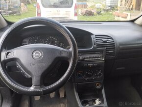 Opel Zafira 2001 1.8 - 4