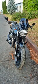Moto Guzzi V7 850 Stone Black včetně výbavy - 4